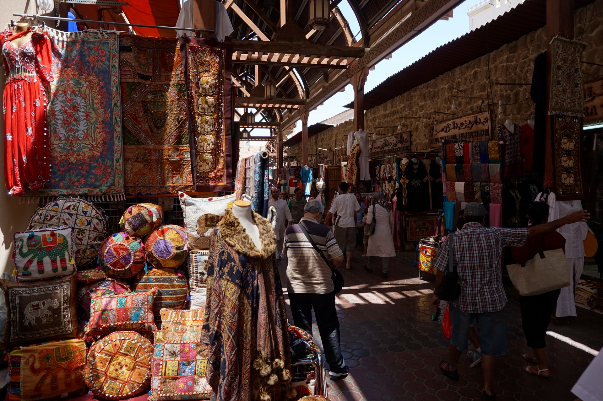 dubai piac souk