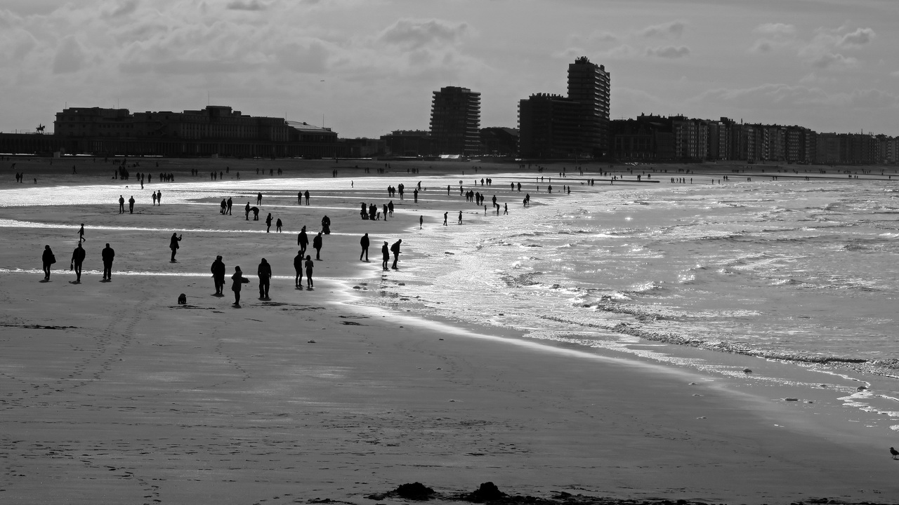 Oostende tengerpart, Belgium