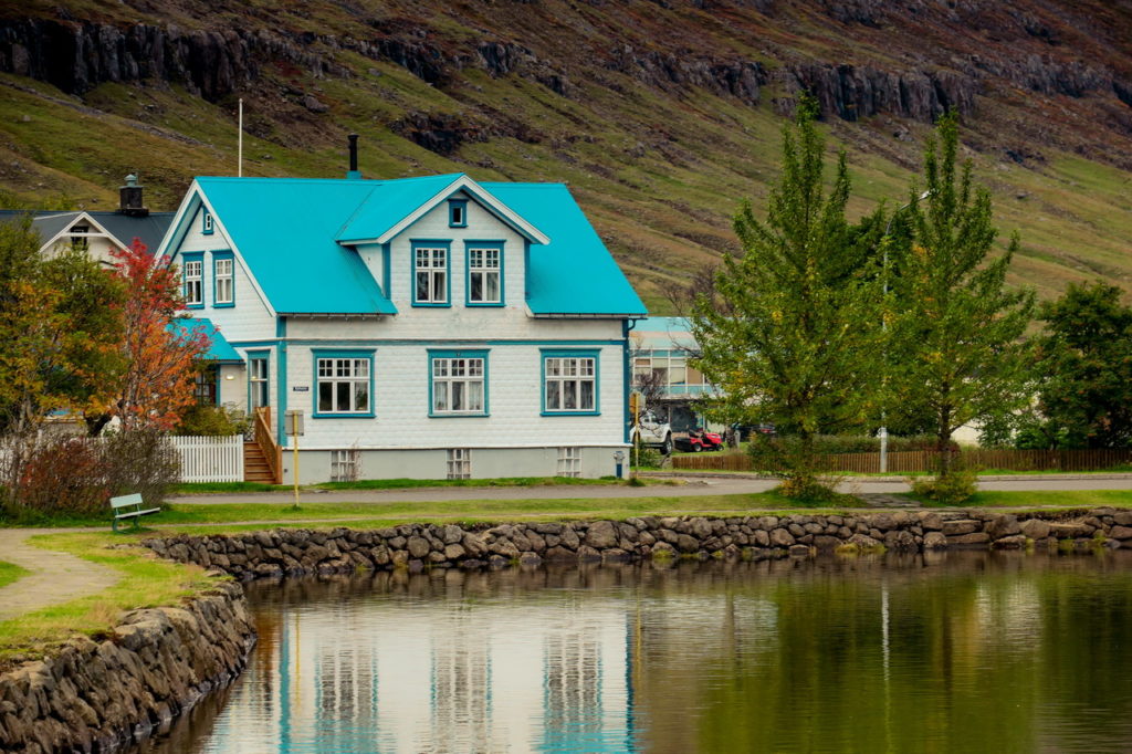 Seyđisfjörđur Izland