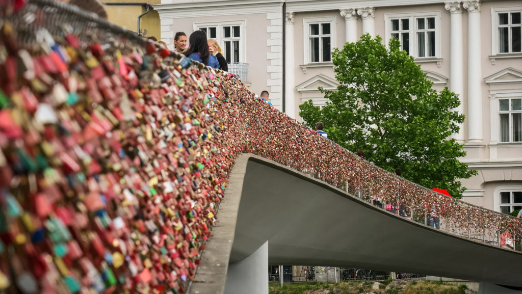 Salzburg híd lakatok