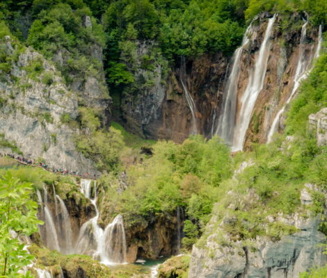 Plitvicei tavak vízesés