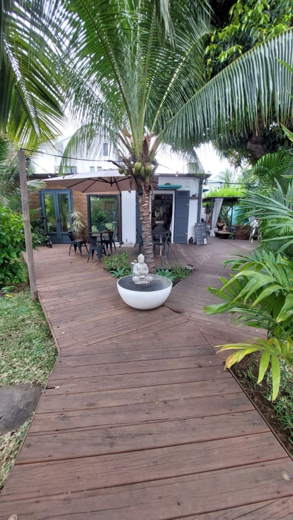 Cafe 1715, Reunion specialty cafe