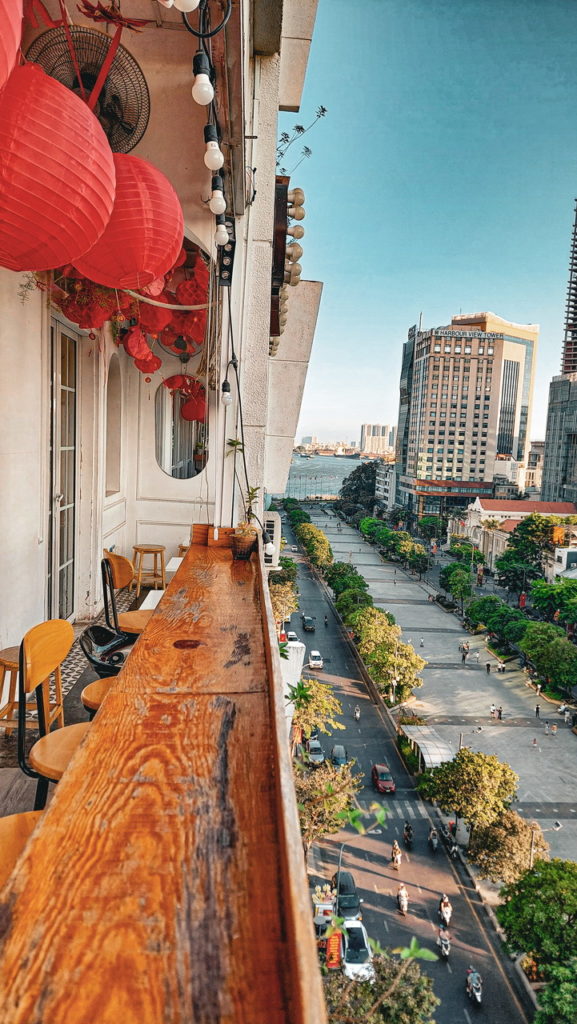 Saigon cafe apartment