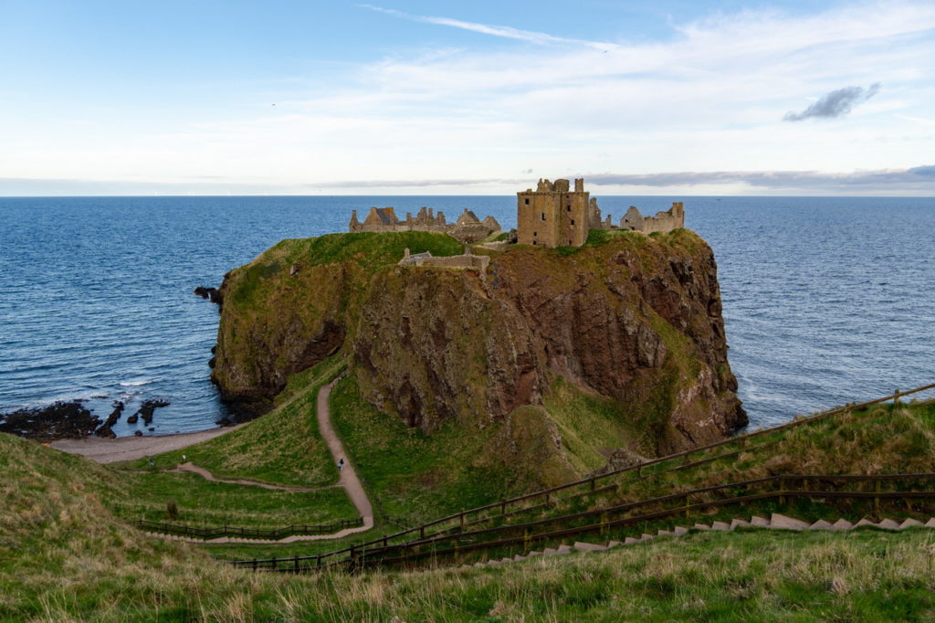 Skócia látnivalók Dunnottar vára